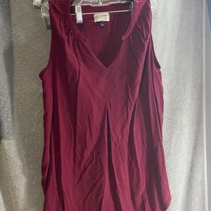 Sleeveless shirt Sz LARGE